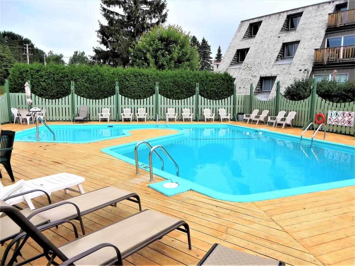 Chalet Familial Du Plateau Beaupre Exterior photo